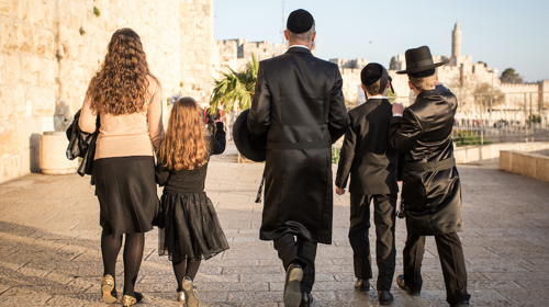 Jewish family
