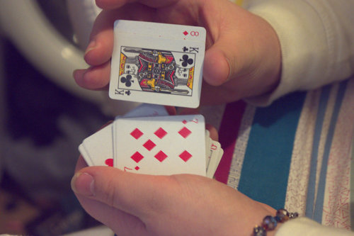 Shuffling cards