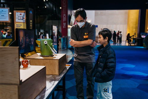 a child learns how AI is trained at The Tech Interactive