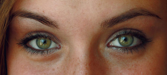 Green eye closeup.